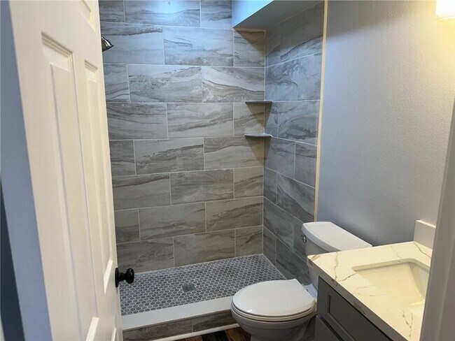 Foto del edificio - 834 Vallette St