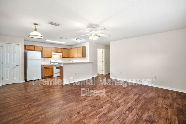 Building Photo - 532 Paulling Dr