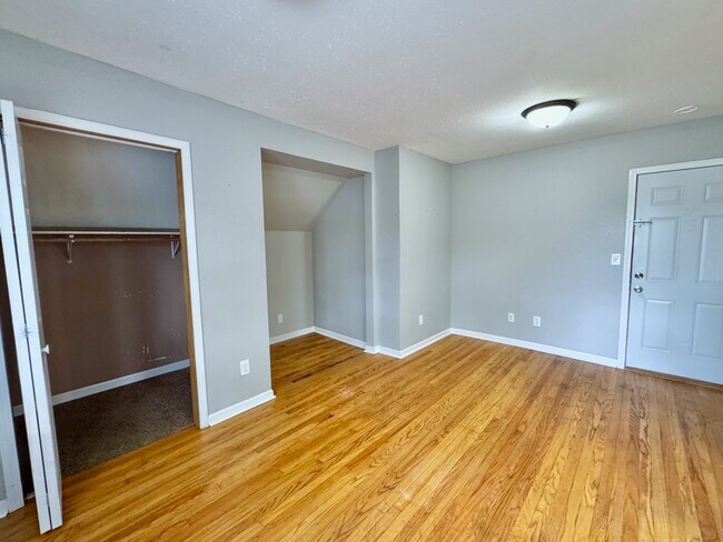 Foto del edificio - 727 3rd St N