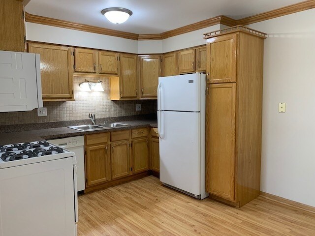 Building Photo - 17220 71st Ave