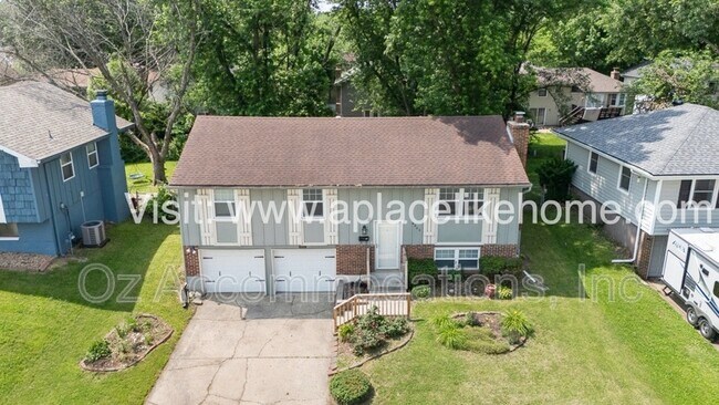Building Photo - 6803 E 140th Terrace