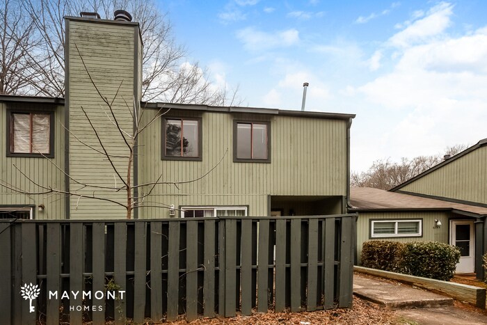 Foto del edificio - 6153 Bent Tree Ct