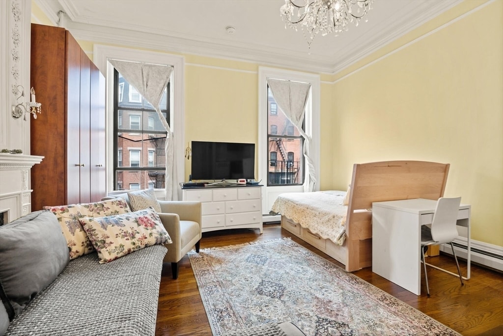 Primary Photo - 227 Marlborough St