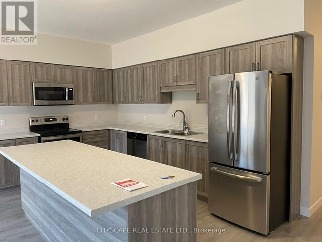 Building Photo - 31 Waterthrush Ln