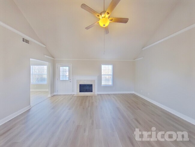 Foto del edificio - 602 Chartwell Ct