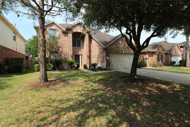 Building Photo - 19922 Kendall Lake Dr