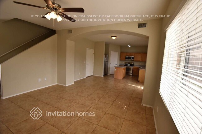 Building Photo - 2839 S Benton Cir