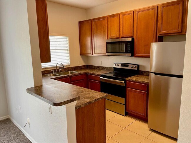 Building Photo - 1131 Long Oak Way