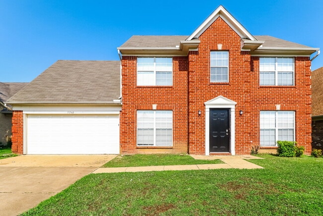 Building Photo - 5740 Hunters Chase Dr