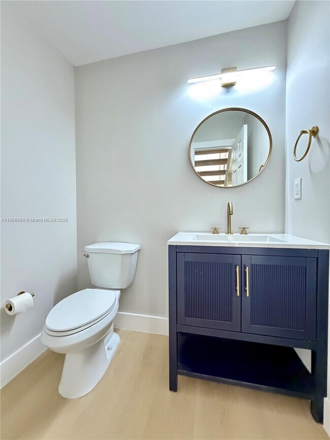 Foto del edificio - 7887 SW 105th Pl