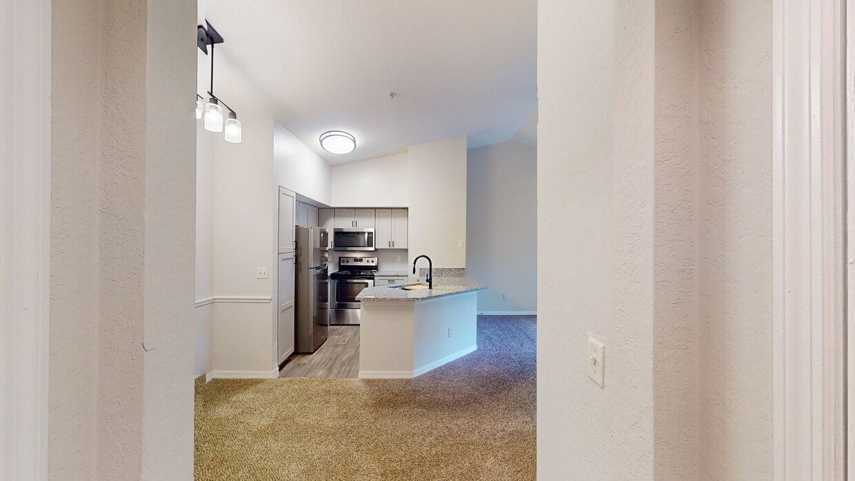 Photo - Ashton at Waterford Lakes Apartments