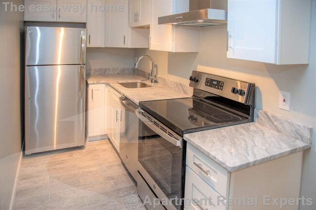 Photo - 14 Murdock St Apartment