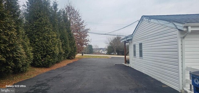 Building Photo - 11245 Old Frederick Rd