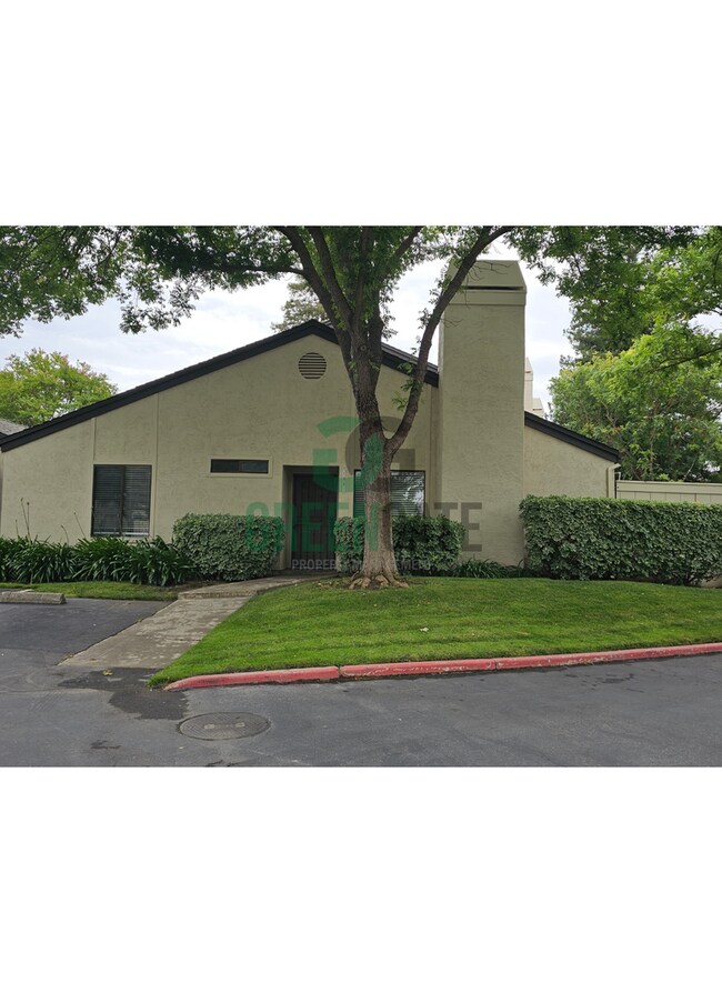 Building Photo - 1108 Cedar Creek Dr