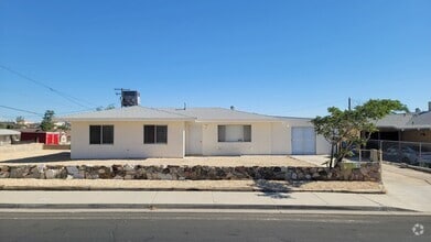 Building Photo - 811 Windy Pass