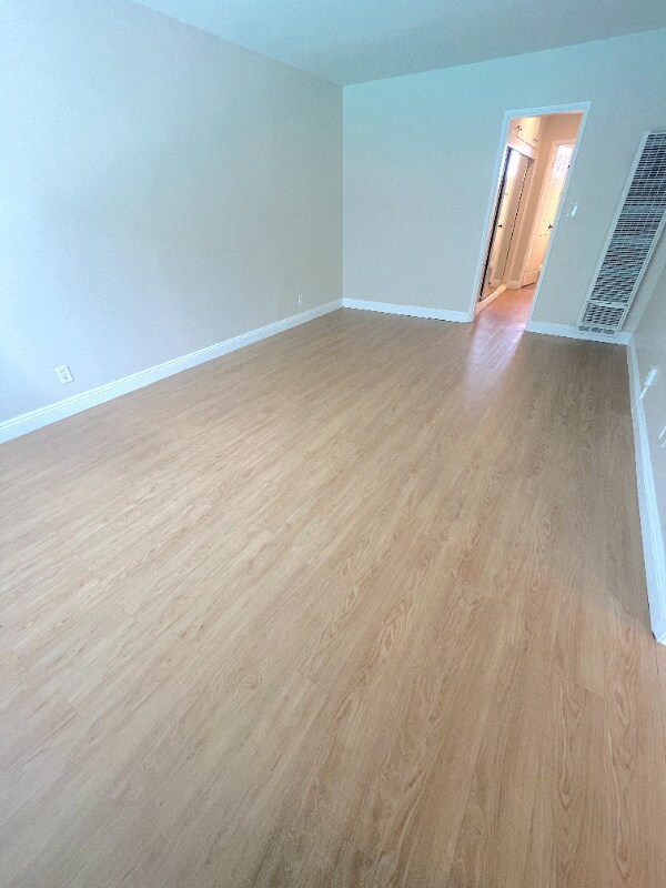 Foto del edificio - 2115 Placentia Ave