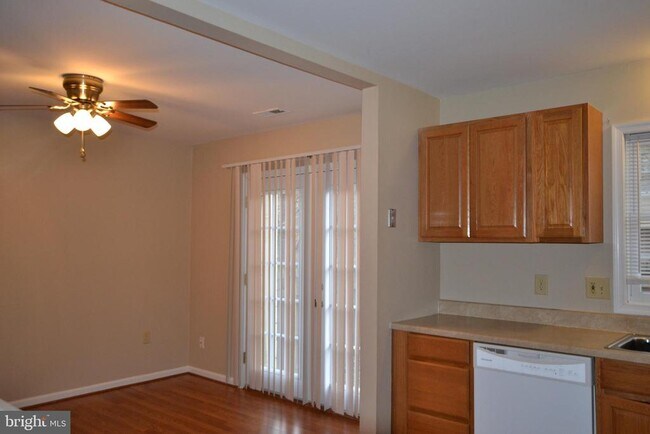 Foto del edificio - 619 4th St