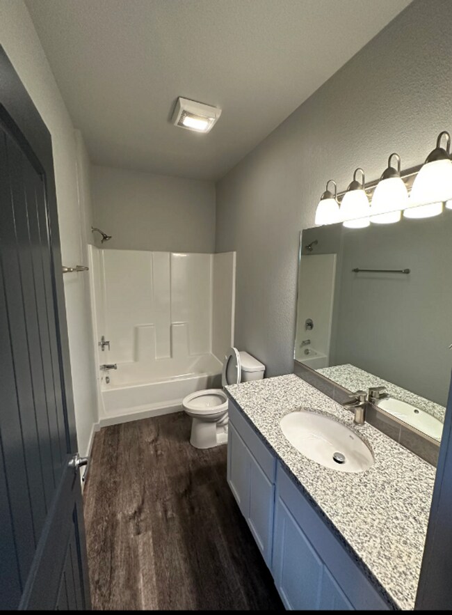 Building Photo - Brand new cottage apartment homes - New Co...