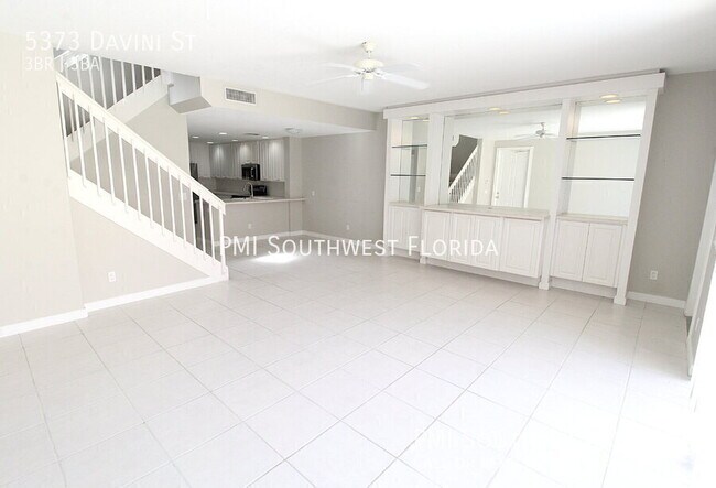 Foto del edificio - 5373 Davini St