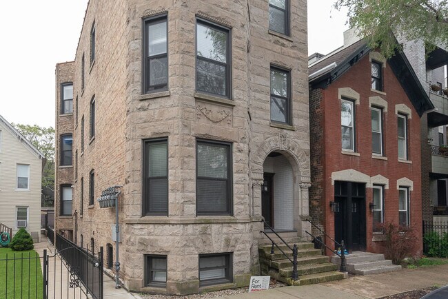 Foto del edificio - 2441 W Thomas St