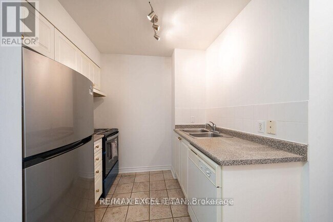 Photo du bâtiment - 1407 Dupont St