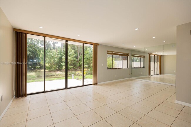 Building Photo - 11732 Terra Bella Blvd
