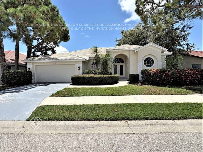 Building Photo - 8987 Huntington Pointe Dr