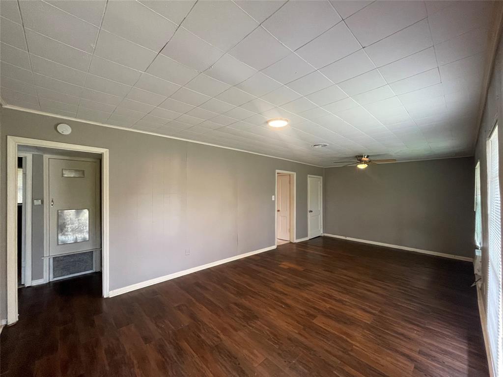 Foto principal - 5314 Dewberry St
