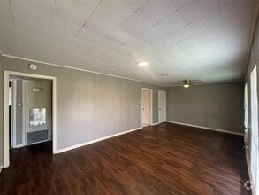 Building Photo - 5314 Dewberry St