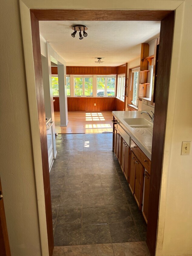 2368 Aspinwall St, Sarasota, FL 34237 House Rental in Sarasota, FL