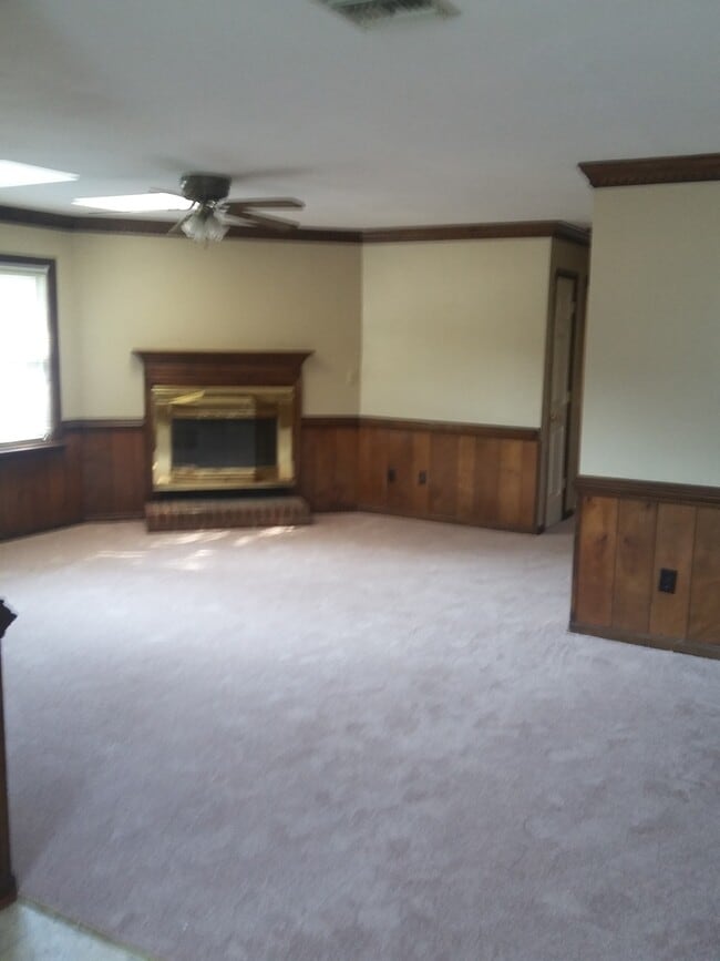 Foto del edificio - 2 Bedroom 2 Bathroom Townhome located in Great Bridge