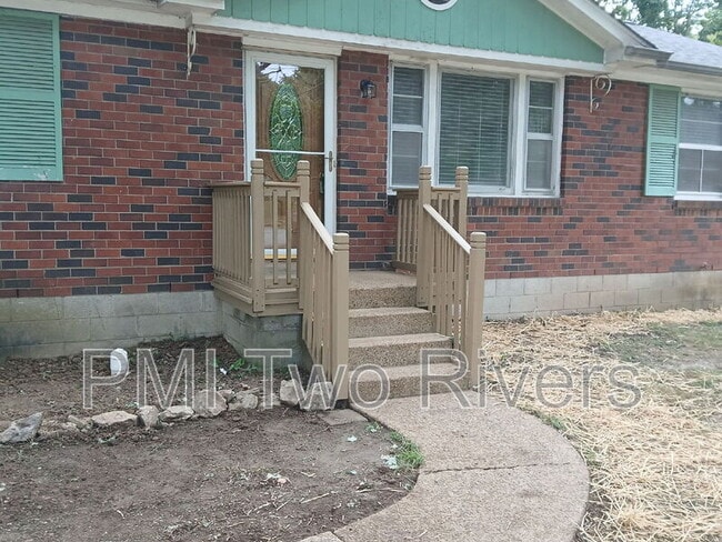 Building Photo - 328 Jacksonian Dr