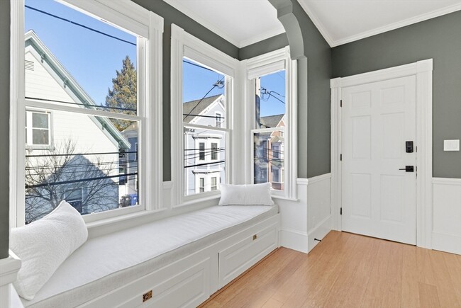 Building Photo - 30 Boardman St