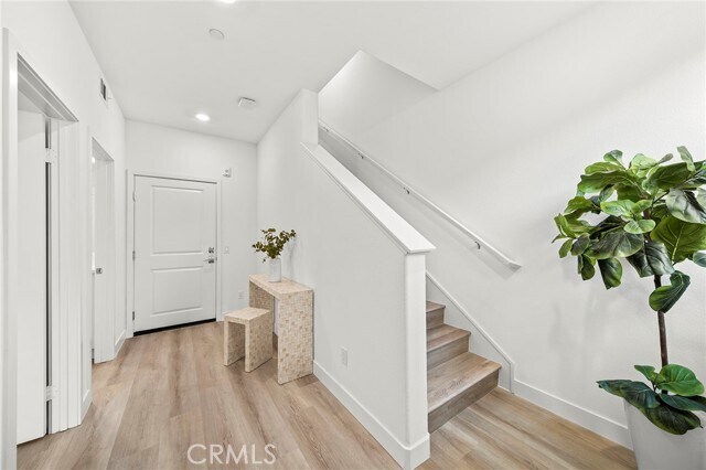 Building Photo - 1533 St Simon Cir