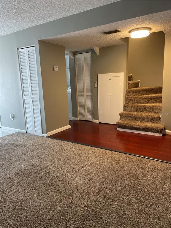 Building Photo - 5162 Tennis Ct Cir