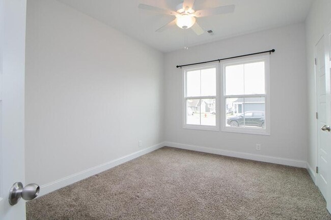 Building Photo - 234 Wexford Wy