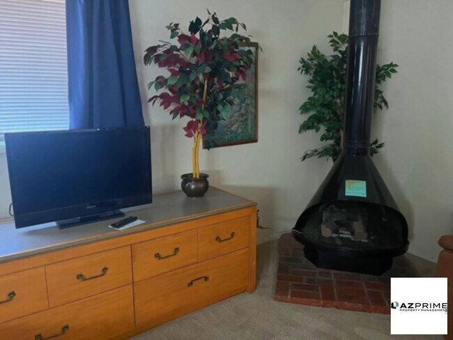 Foto del edificio - 376 Cedar St