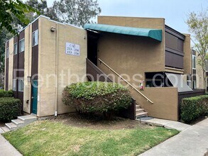 Building Photo - 3456 Castle Glen Dr