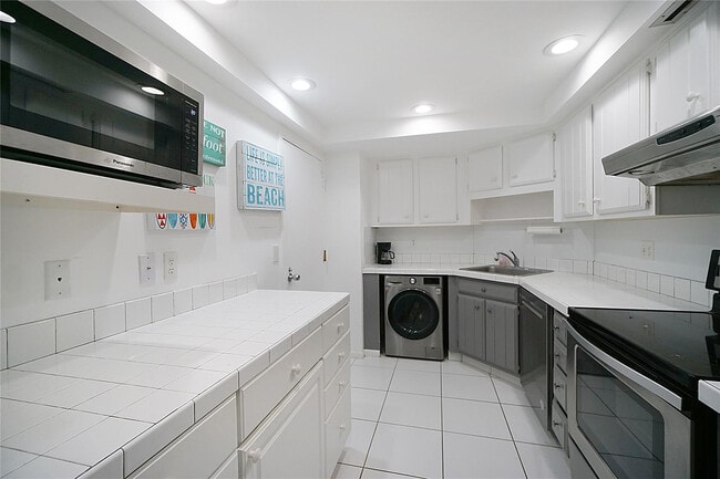 Foto del edificio - 2400 Presidential Way