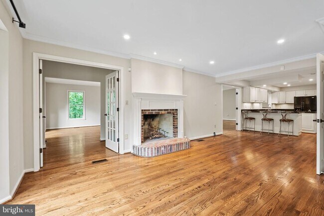 Foto del edificio - 6506 Bellamine Ct