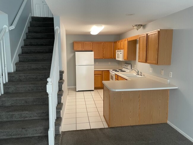 Kitchen - 7425 Wistful Vista Dr