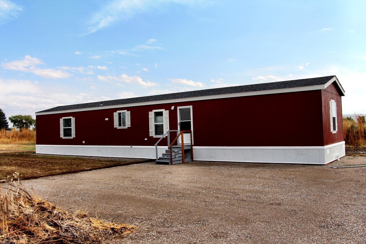 497 W Riverton Rd, Blackfoot, ID 83221 House Rental in Blackfoot, ID