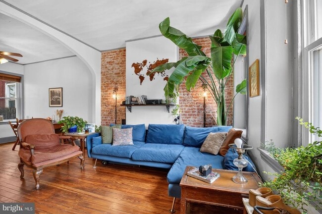 Building Photo - 1767 N Mascher St
