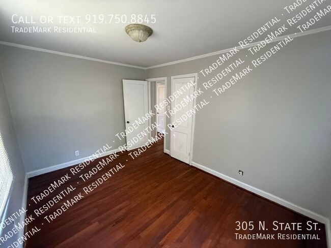 Building Photo - 305 N State St