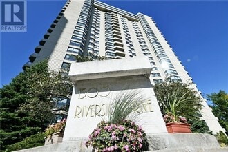 Building Photo - 1500-1500 Riverside Dr.