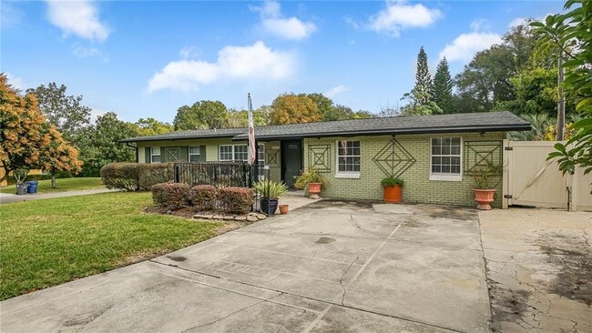 Foto del edificio - 2992 Chantilly Ave