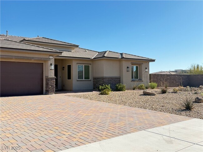 Foto del edificio - 8480 Warbonnet Way