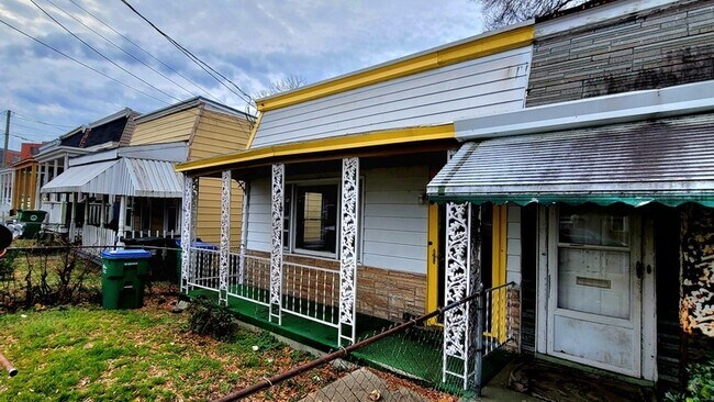 Foto del edificio - 2311 T St