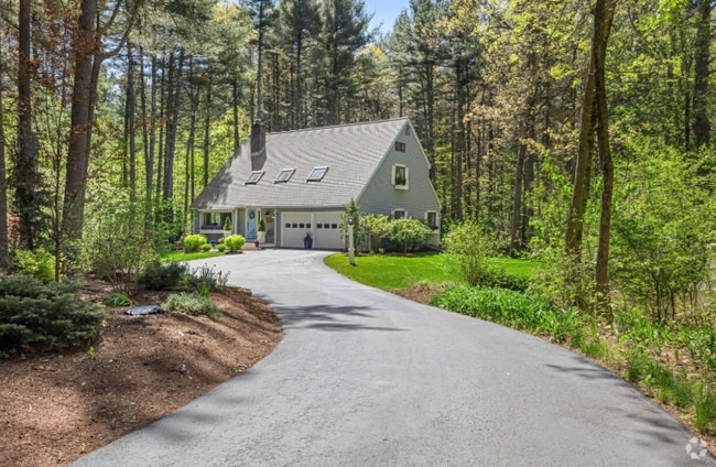 Building Photo - 2 Deer Run Rd