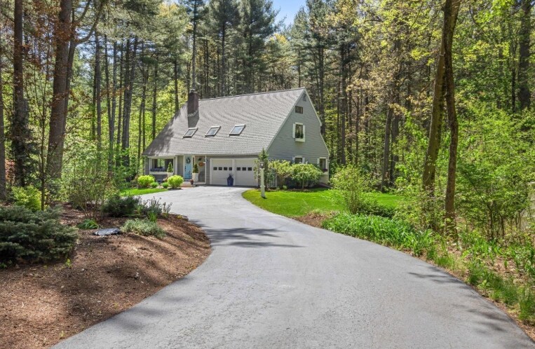 Foto principal - 2 Deer Run Rd